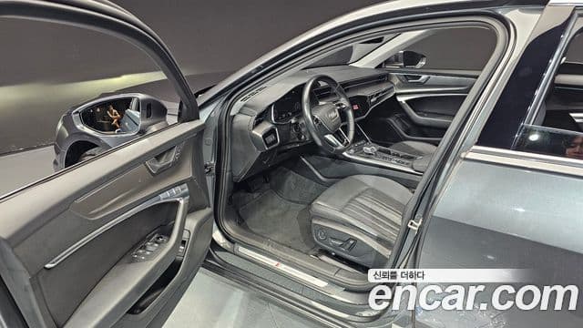 Audi A6 (C8), 2020 11