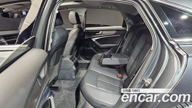 Audi A6 (C8), 2020 12