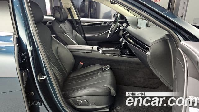 Genesis G80 (RG3) бензин 2.5 турбо AWD, 2021 10