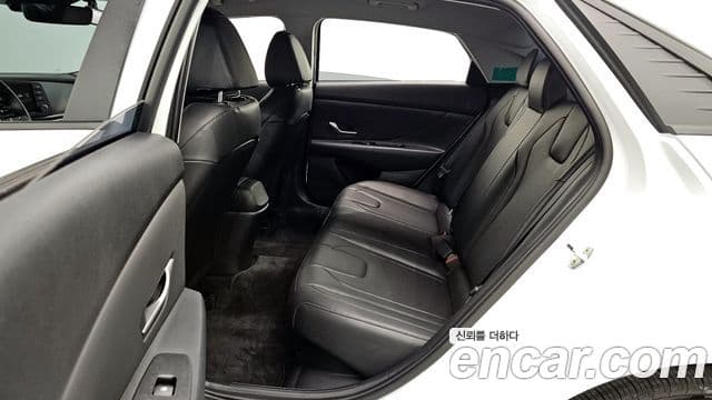 Hyundai Avante гибрид (CN7) Smart, 2023 11