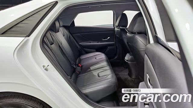 Hyundai Avante гибрид (CN7) Smart, 2023 12