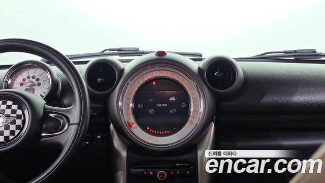 Mini Cooper D Countryman 1세대, 2012 15