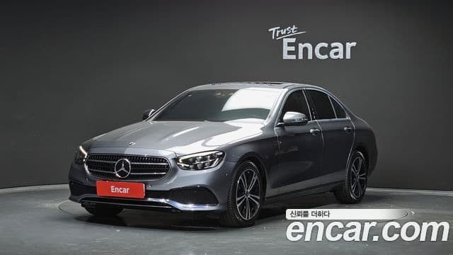 Mercedes-Benz E-класс W213 Avantgarde, 2021 1