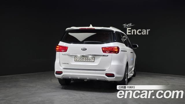 Kia The / новый New Carnival Special, 2019 4