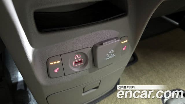 Kia The / новый New Carnival Special, 2019 19