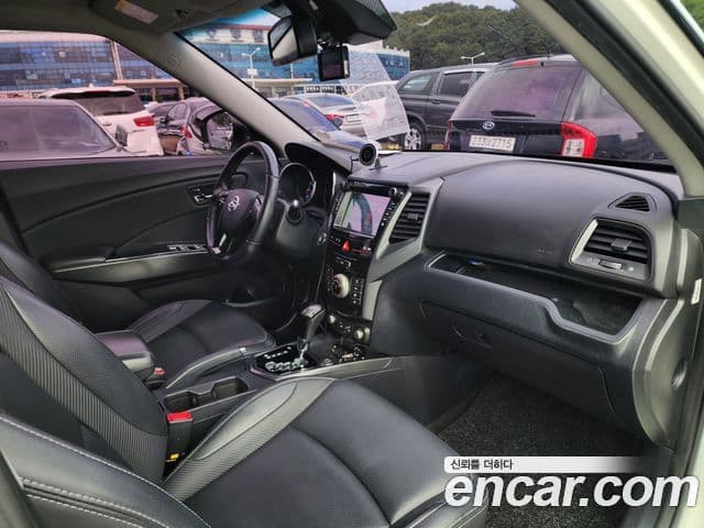 KG모빌리티(SsangYong) Tivoli VX 2WD, 2017 12