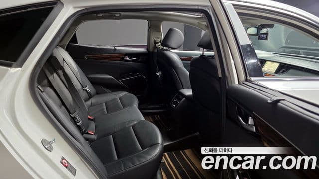 Kia All New K7 3.0 LPI Prestige (арендный автомобиль), 2017 12