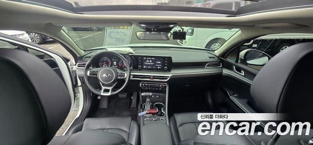 Kia K5 3세대 Standard, 2021 2