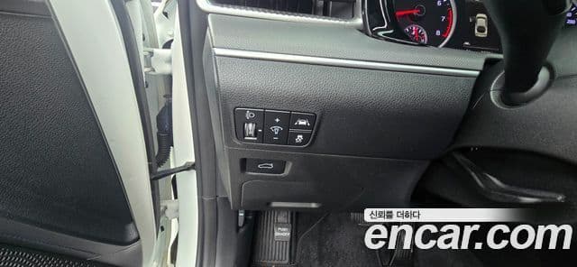 Kia K5 3세대 Standard, 2021 13
