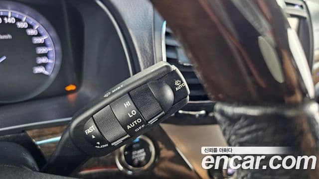 KG모빌리티(SsangYong) 뉴체어맨 W Prestige, 2012 16