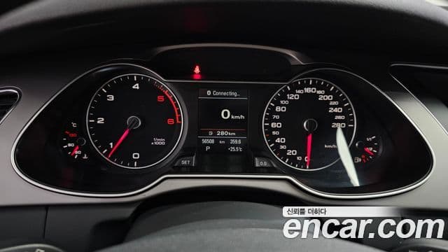 Audi New A4 B8, 2013 8