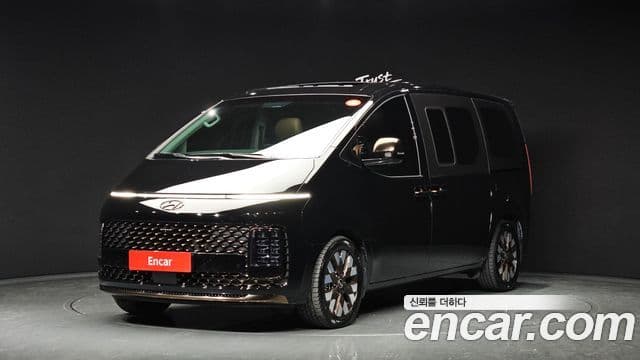 Hyundai Staria Inspiration, 2023 1