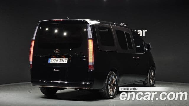 Hyundai Staria Inspiration, 2023 2