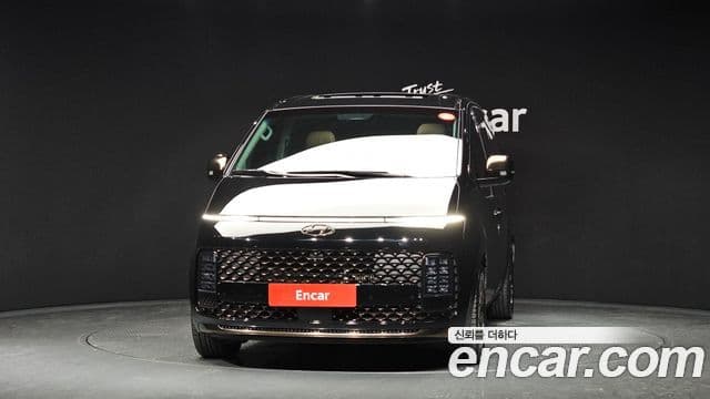 Hyundai Staria Inspiration, 2023 3