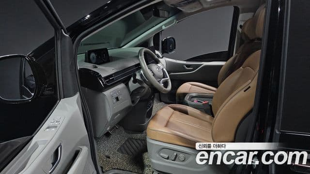 Hyundai Staria Inspiration, 2023 11