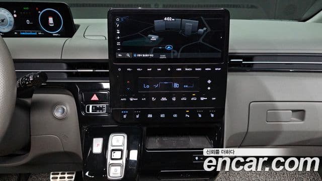 Hyundai Staria Inspiration, 2023 14