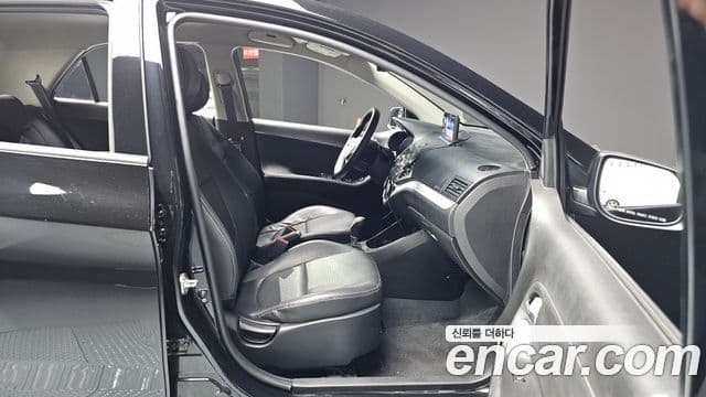 Kia All New Morning Luxury, 2012 12