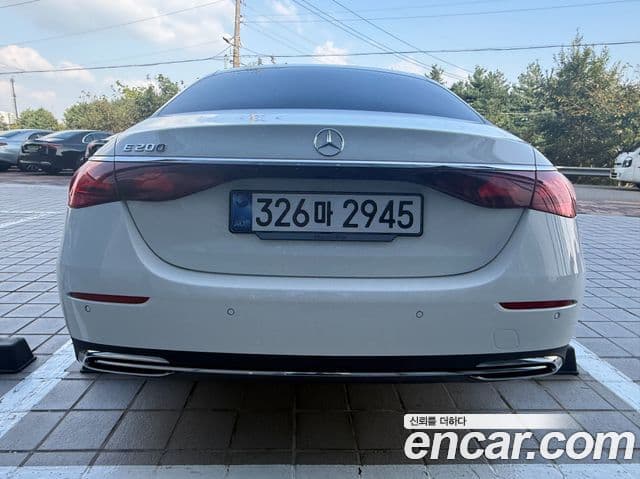 Mercedes-Benz E-класс W214 Avantgarde, 2025 4