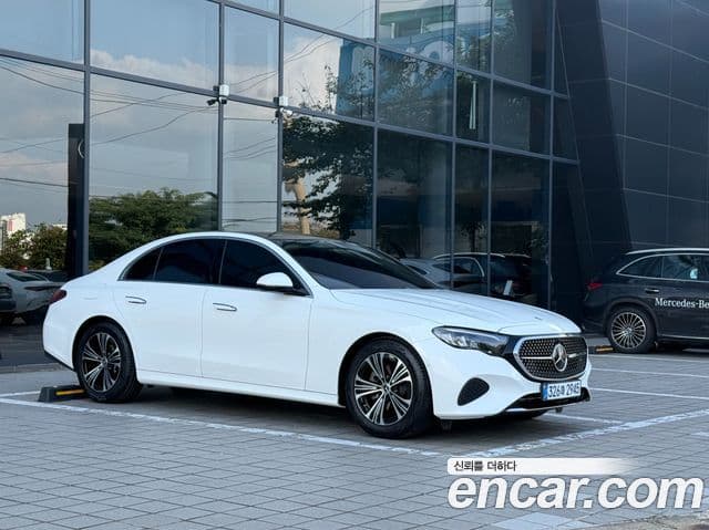 Mercedes-Benz E-класс W214 Avantgarde, 2025 16