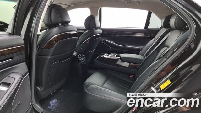 Genesis G90 Premium Luxury, 2019 12