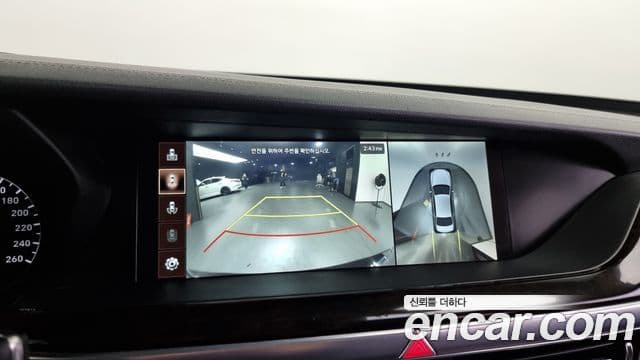 Genesis G90 Premium Luxury, 2019 16