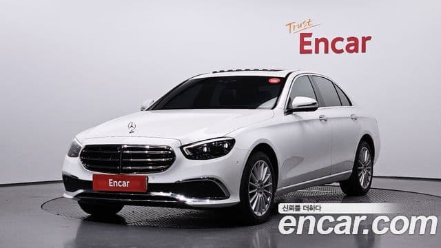 Mercedes-Benz E-класс W213 Exclusive, 2022 1