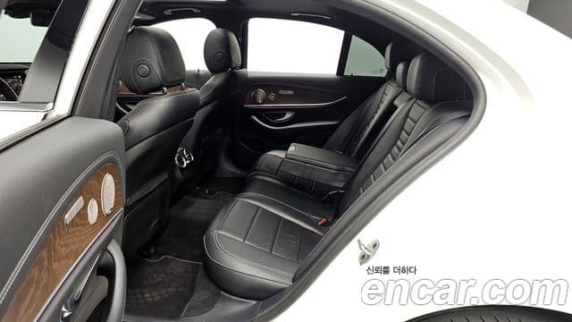 Mercedes-Benz E-класс W213 Exclusive, 2022 12