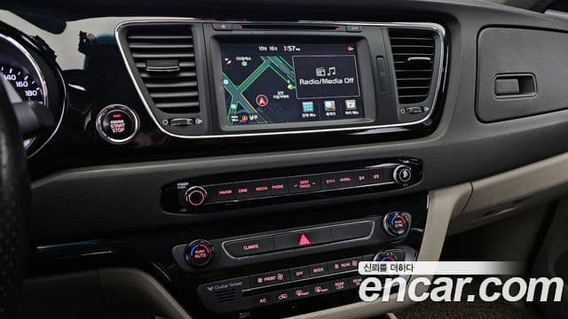 Kia All New Carnival Noblesse, 2016 15