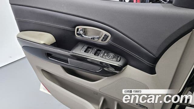 Kia All New Carnival Noblesse, 2016 18