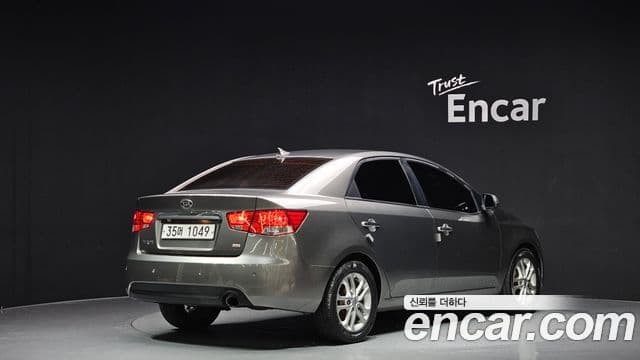 Kia Forte 빌트인캠2 — базовая версия - Built-in Cam 2, 2012 2