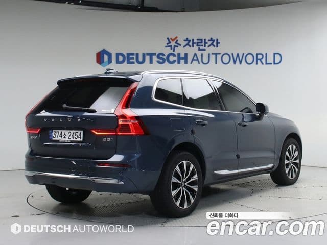 Volvo XC60 2세대 B5 Ultimate Bright, 2024 2