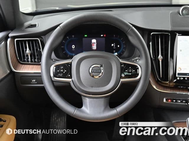 Volvo XC60 2세대 B5 Ultimate Bright, 2024 13