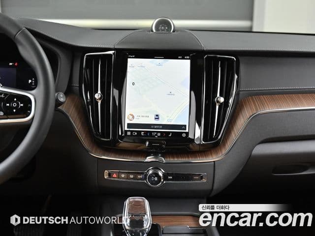 Volvo XC60 2세대 B5 Ultimate Bright, 2024 14