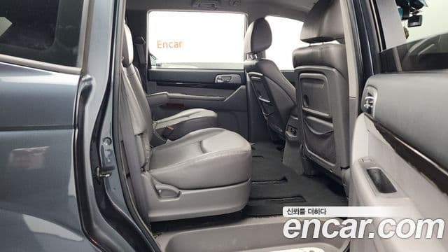 KG모빌리티(SsangYong) Korando 투리스모 4WD TX 9인승, 2016 12