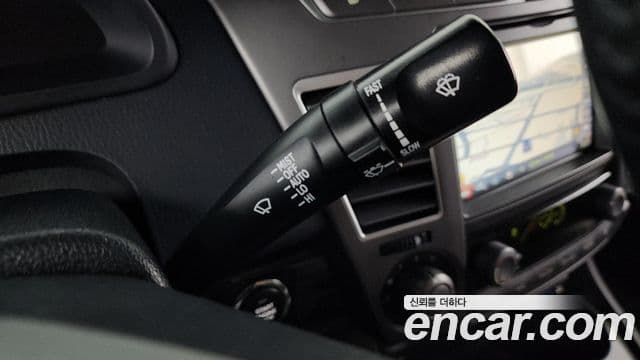 KG모빌리티(SsangYong) Korando 투리스모 4WD TX 9인승, 2016 15