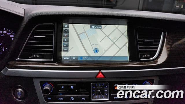 Genesis G80 Premium Luxury, 2017 14