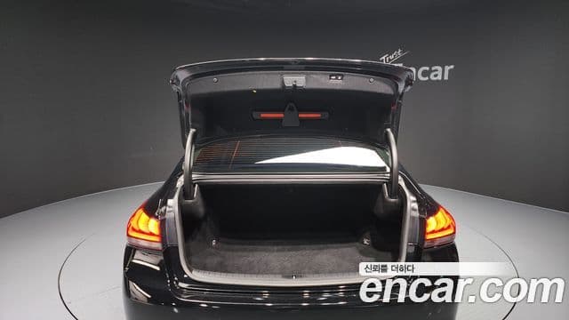 Genesis G80 Premium Luxury, 2017 20