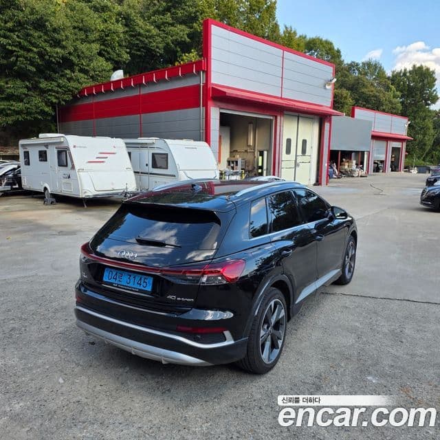 Audi Q4 e-Tron (F4) Premium, 2022 все фото