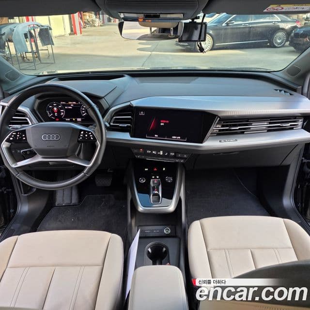 Audi Q4 e-Tron (F4) Premium, 2022 11