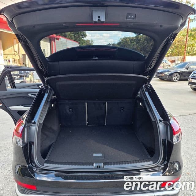 Audi Q4 e-Tron (F4) Premium, 2022 13