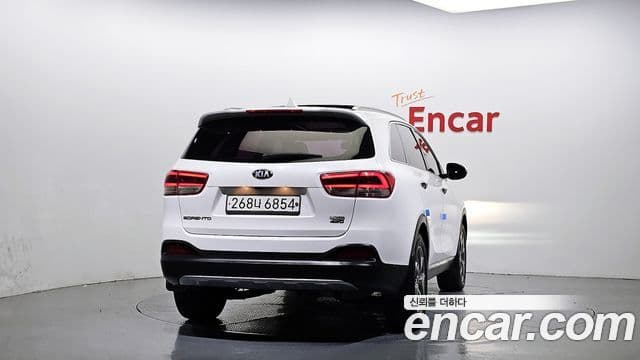 Kia All New Sorento Prestige, 2016 4