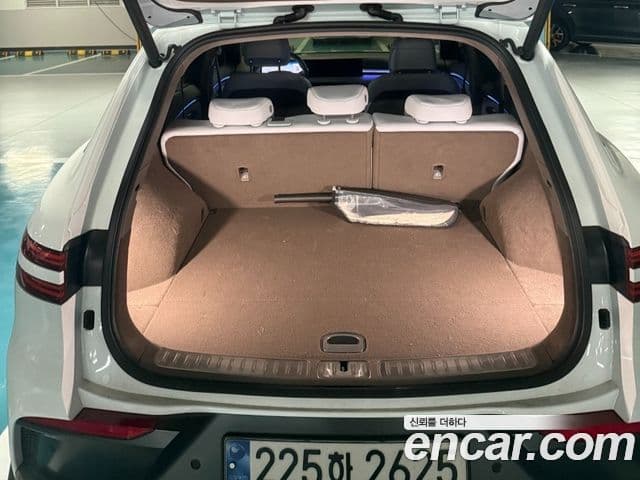 Genesis GV70, 2025 7