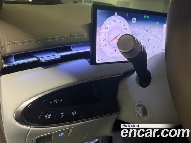 Genesis GV70, 2025 13