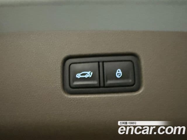 Genesis GV70, 2025 18