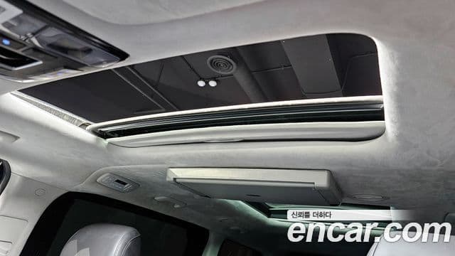 Hyundai Staria Inspiration, 2023 16