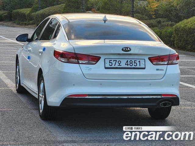 Kia K5 2세대 Deluxe, 2016 4