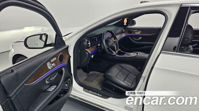 Mercedes-Benz E-класс W213 Exclusive, 2021 11