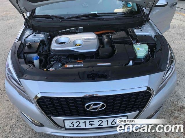 Hyundai LF Sonata гибрид Smart, 2016 6