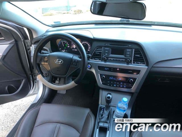 Hyundai LF Sonata гибрид Smart, 2016 7