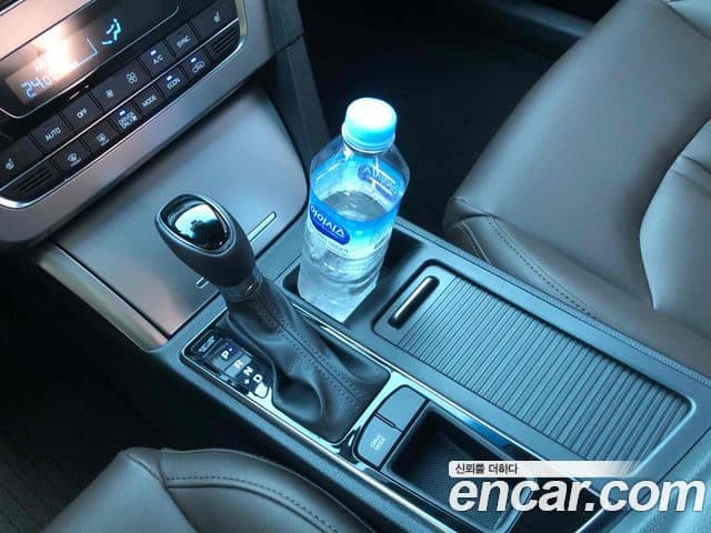 Hyundai LF Sonata гибрид Smart, 2016 9